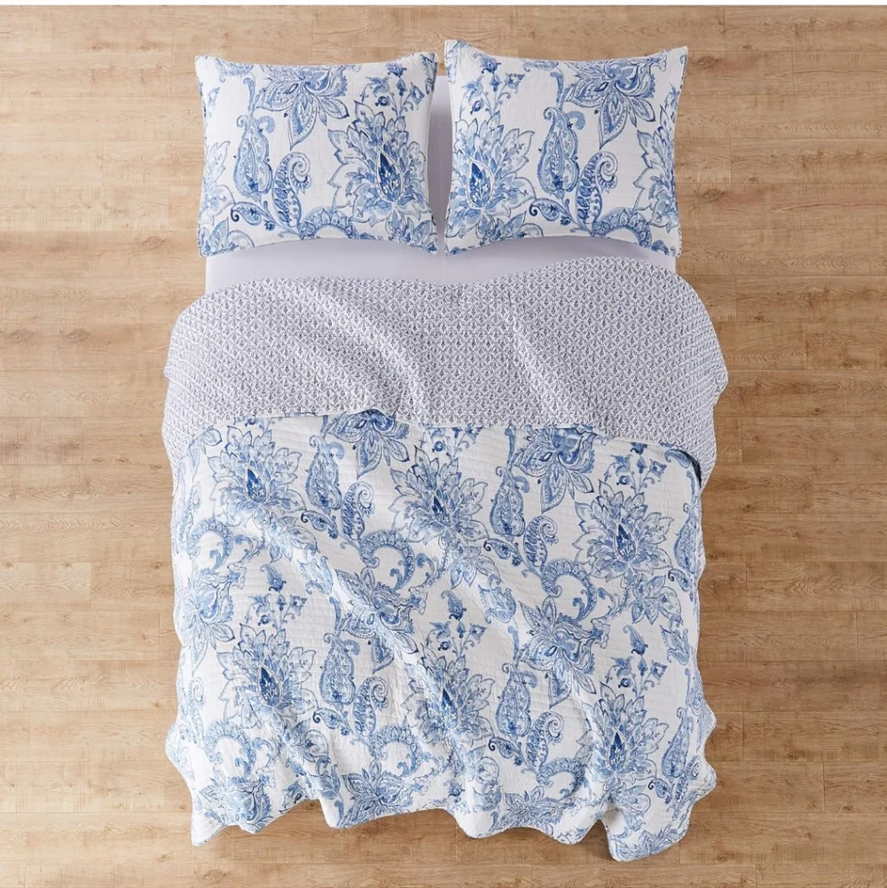 Levtex Home - Bennett Quilt Set Full/Queen Quilt, Two Standard Pillow Shams New